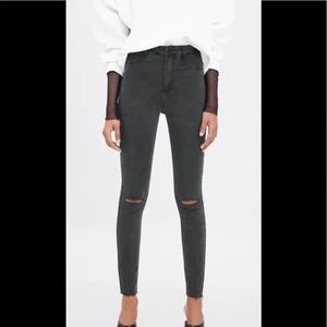 Zara Black/Grey Skinny Jeans Ripped Knee Size 02